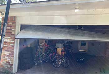 Garage Door Off Track - Wheeling